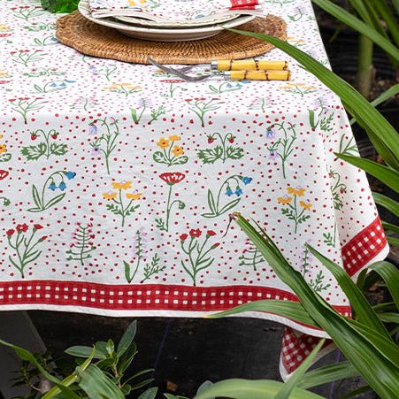 Botanical Garden Gingham Tablecloth - Pomegranate