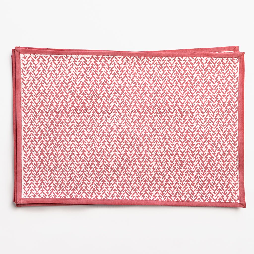 India Hicks Home Fire Bush Sundown Hibiscus Placemat | Set of 4 - Pomegranate