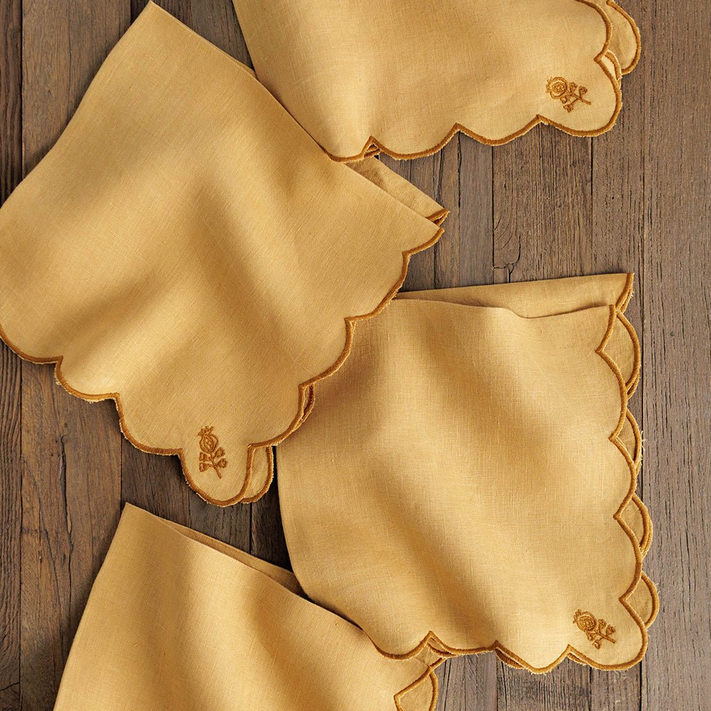 Scalloped Buti Ochre & Straw Napkin | Set of 4 - Pomegranate