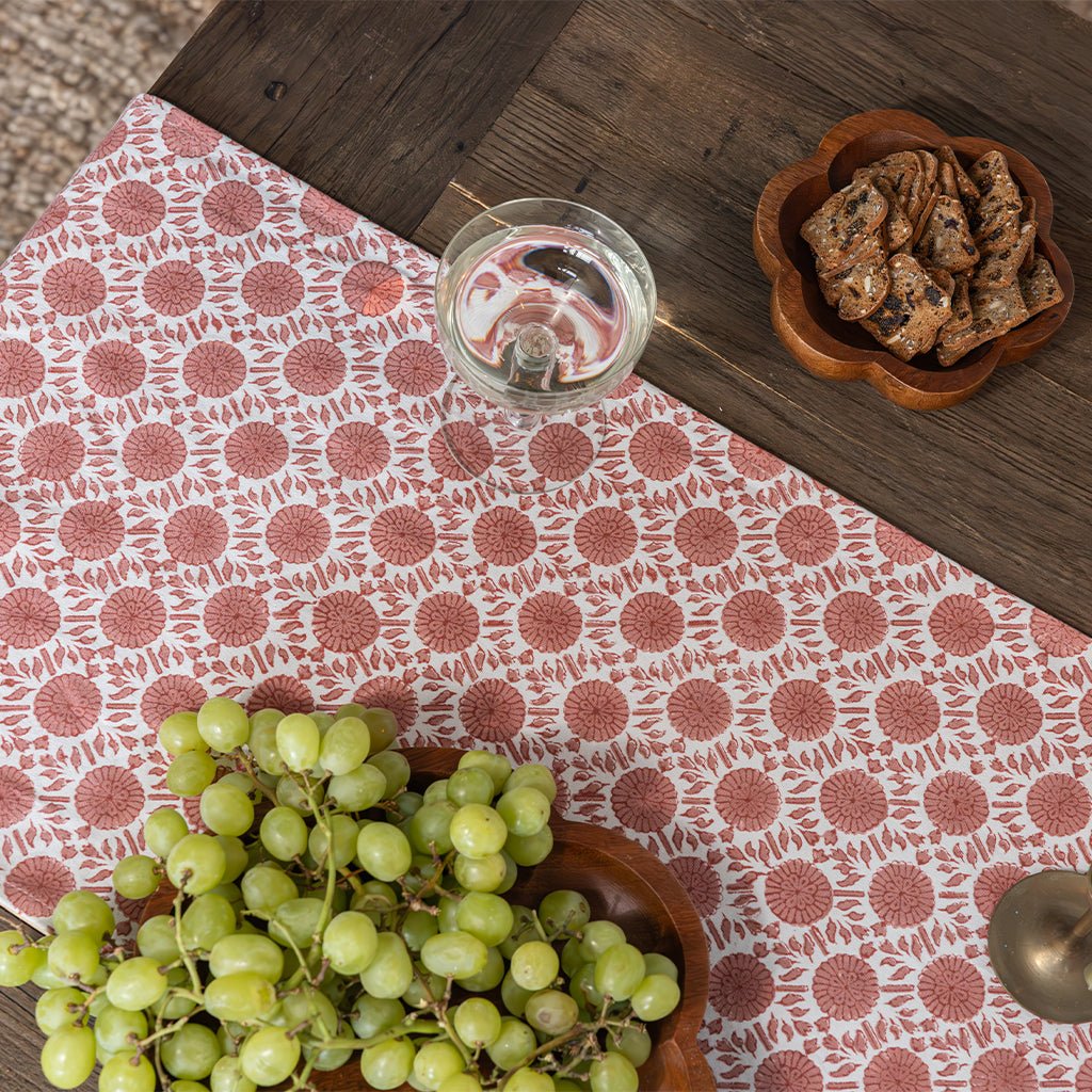 India Hicks Home Joker's Rosette Coral Table Runner - Pomegranate