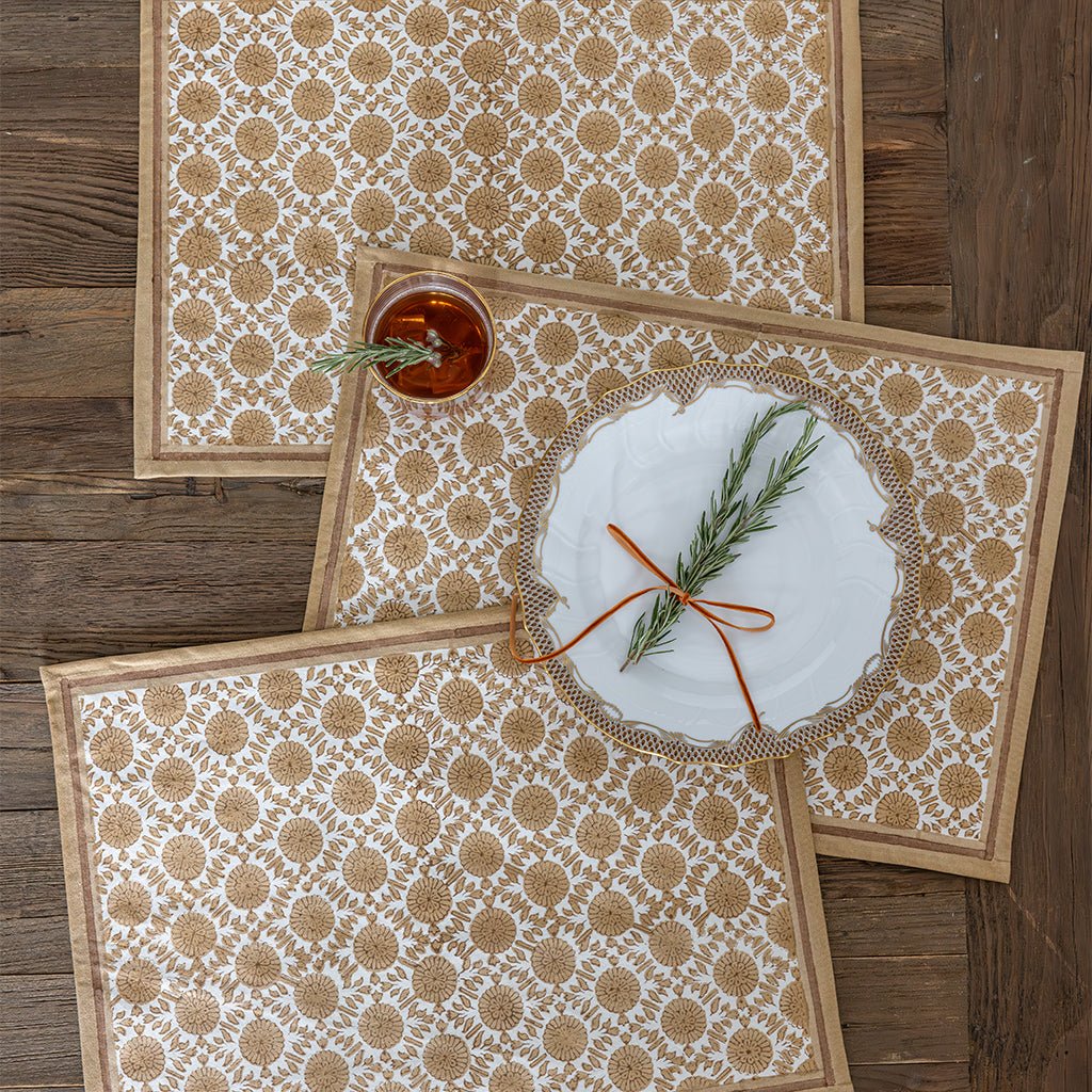India Hicks Home Joker's Rosette Dark Sand Placemat | Set of 4 - Pomegranate