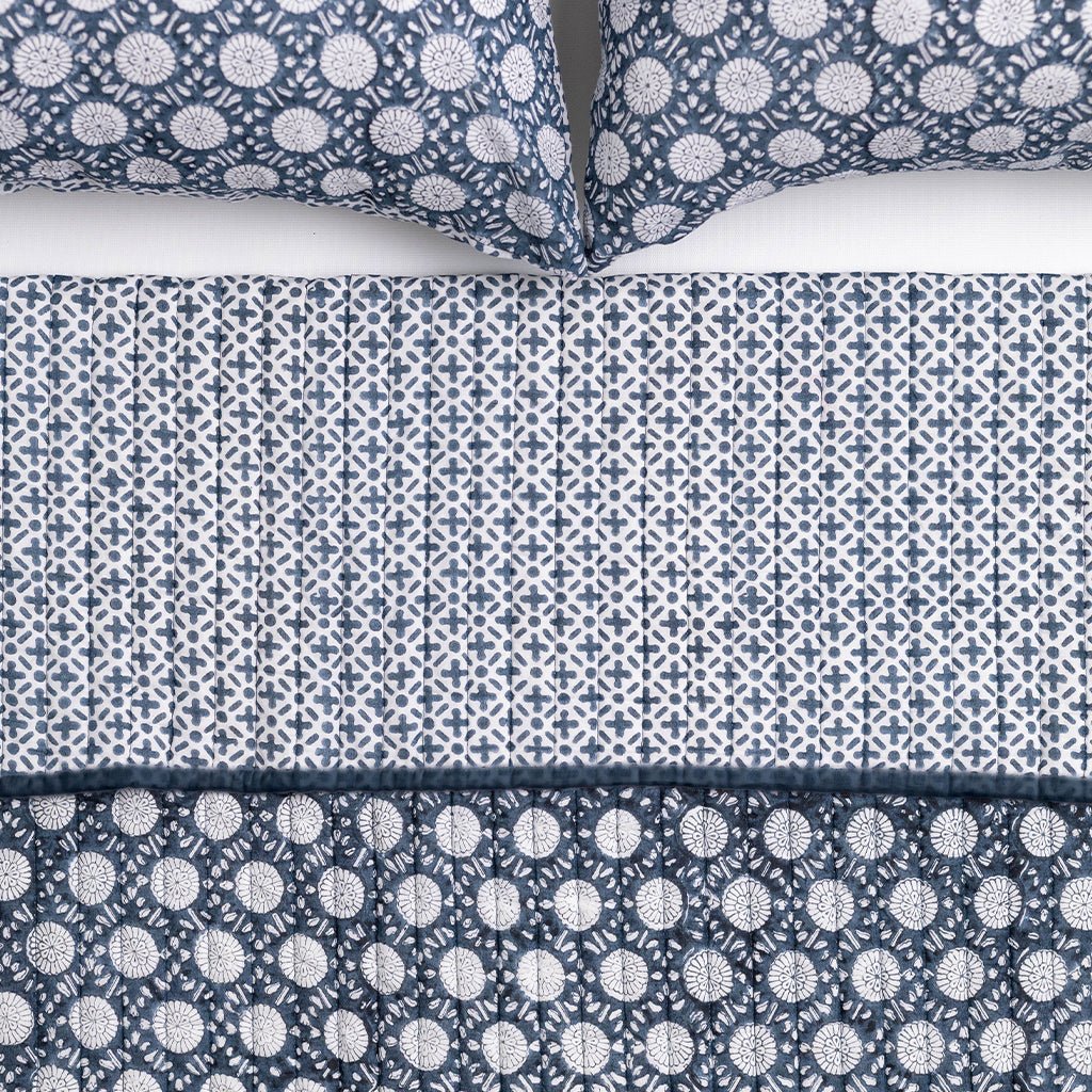 India Hicks Home Joker's Rosette & Full Deck Navy Coverlet - Pomegranate
