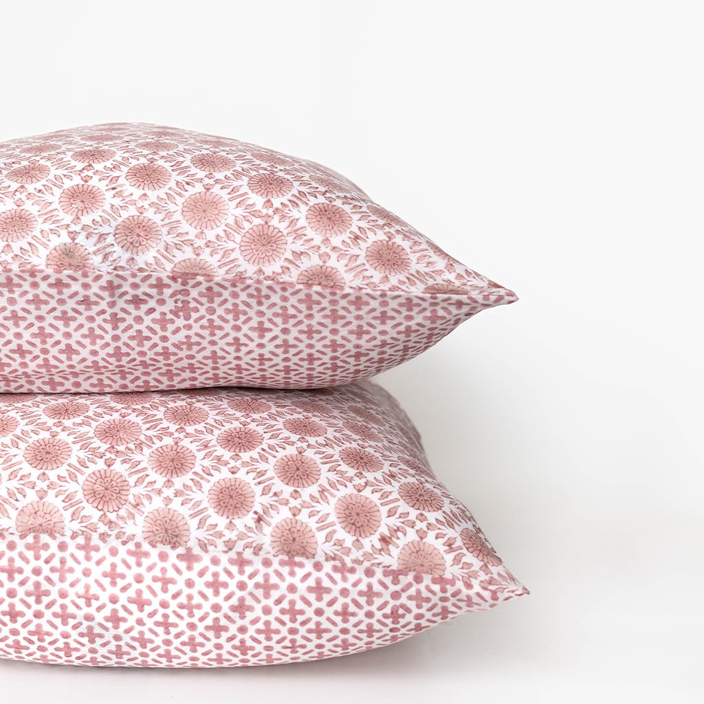 India Hicks Home Joker's Rosette & Full Deck Dusty Pink Pillowcase | Set of 2 - Pomegranate