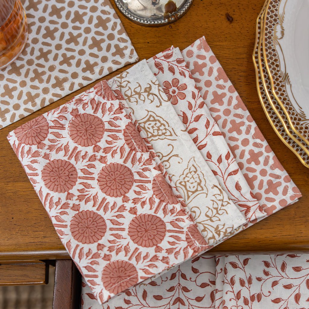 India Hicks Home Poker Face Dark Sand & Coral Mixed Set of 6 Cocktail Napkin | Set of 6 - Pomegranate