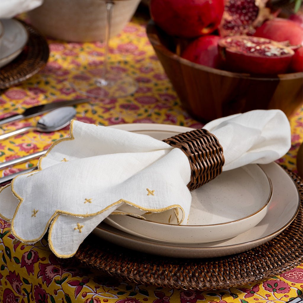 Scalloped Knot Goldenrod Embroidered Linen Napkin | Set of 4 - Pomegranate