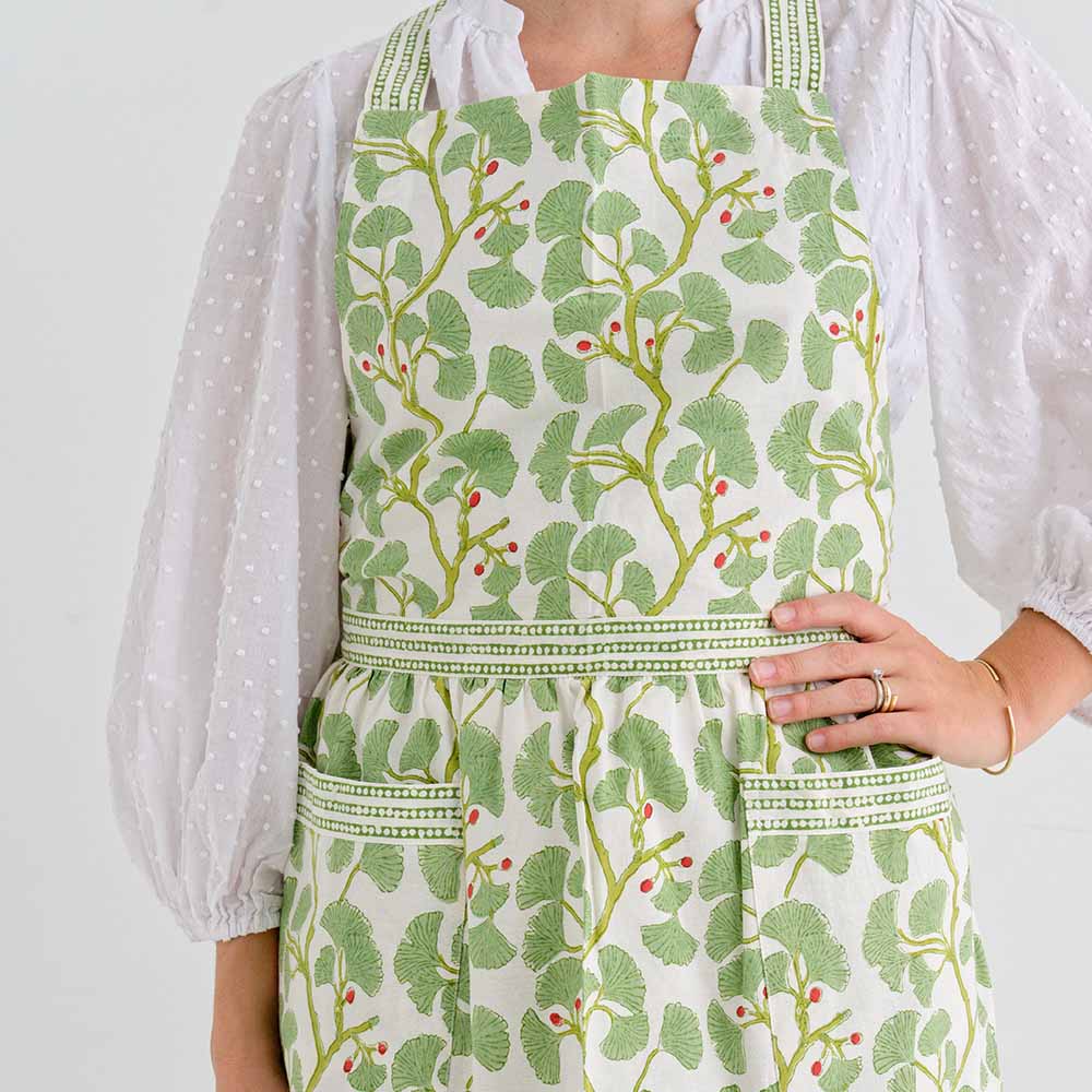 Spring Ginkgo apron with adjustable ties and pockets. 