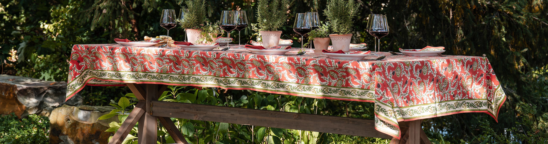 Crisp, Cozy, Picks | Colorful Fall Table Linens
