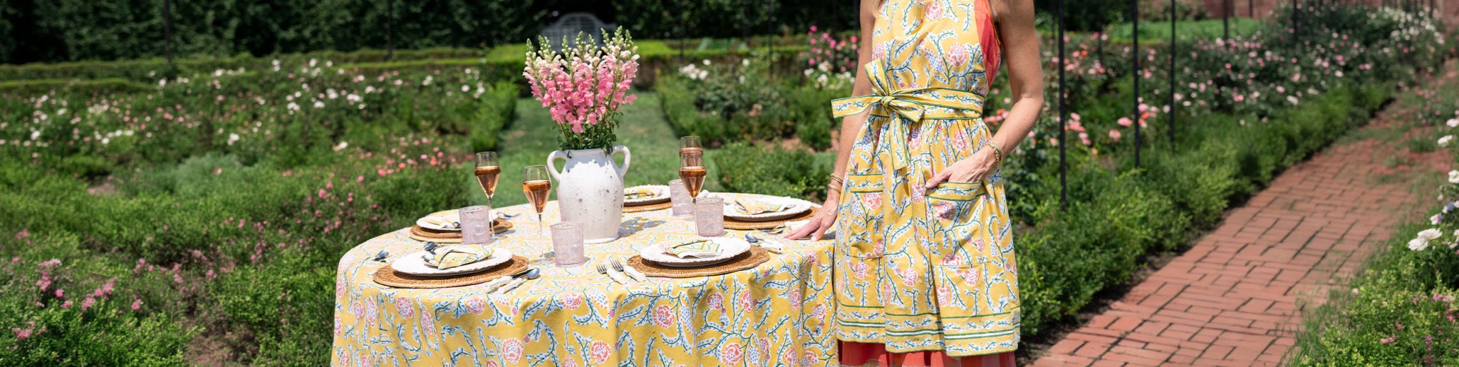 Aprons - Pomegranate