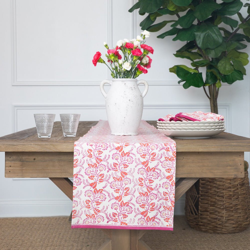 Gardenia Vine Berry Table Runner | Pomegranate