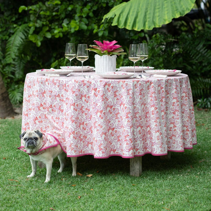 Gardenia Vine Berry Tablecloth — 55x55