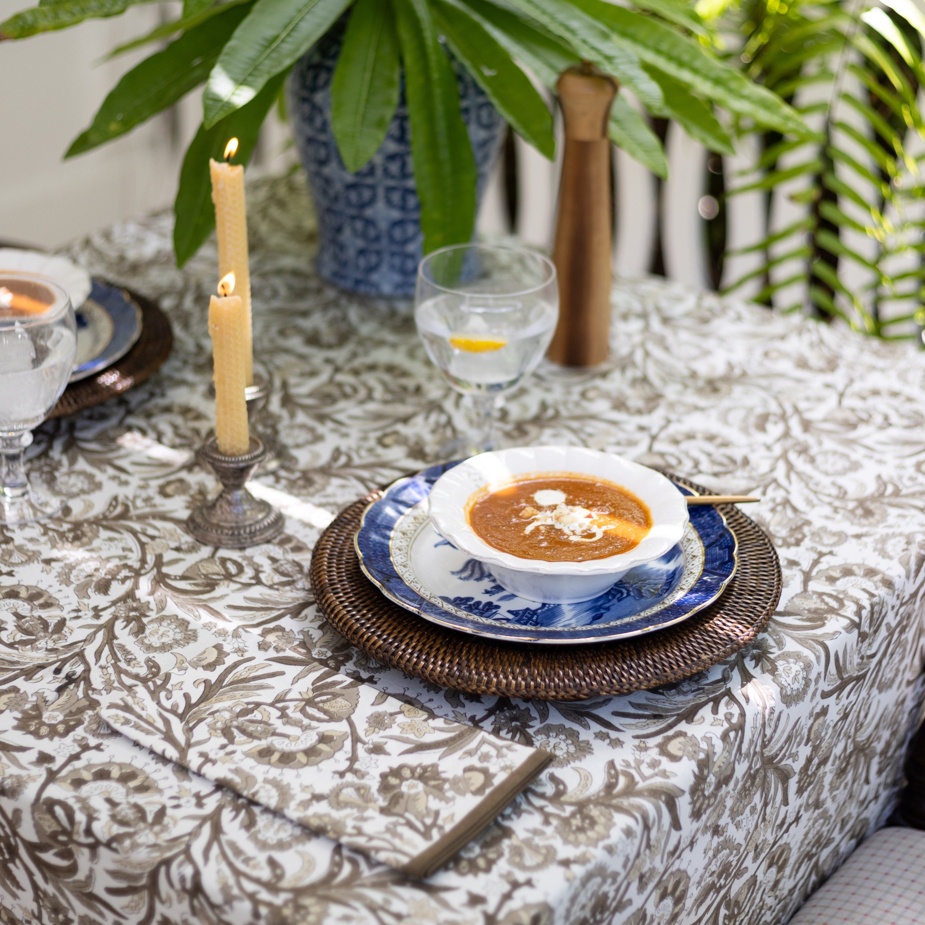 India Hicks Home Wildcard & Backgammon Mocha Tablecloth – Pomegranate