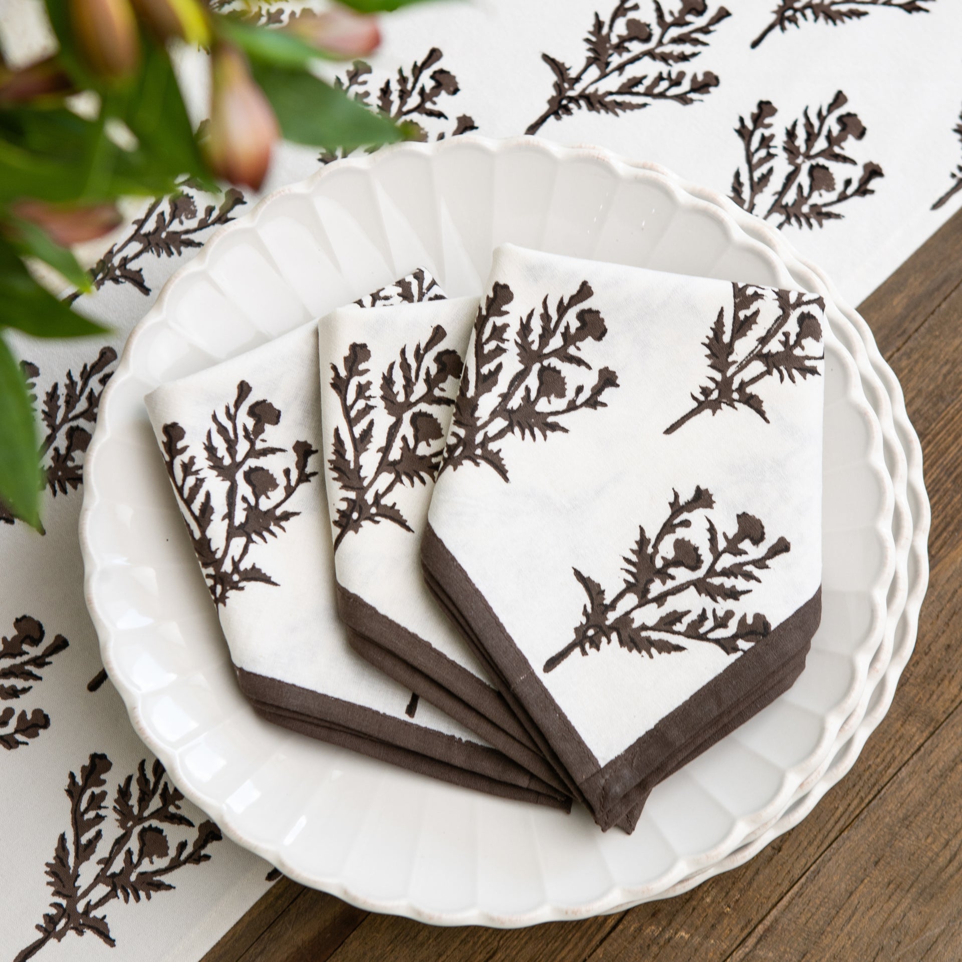 India Hicks Home Thistle Chocolate Napkin | Set of 4