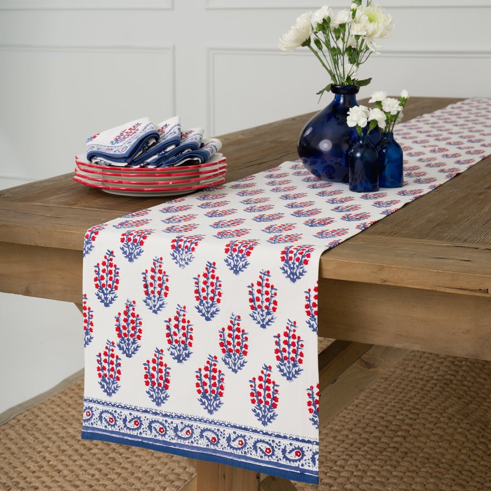 Table 2024 Tunner Arrow Head Runner, Red, Blue, print