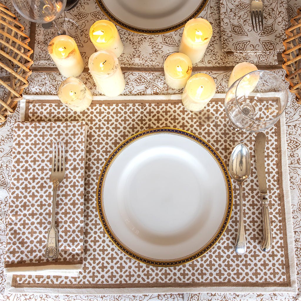 India Hicks Home Full Deck Dark Sand Placemat | Set of 4 - Pomegranate
