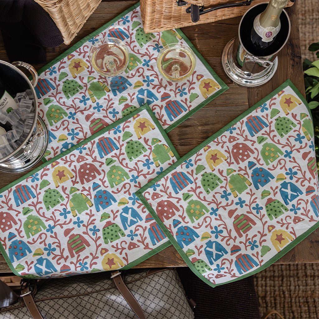 Jockey & Vine Placemat | Set of 4 - Pomegranate