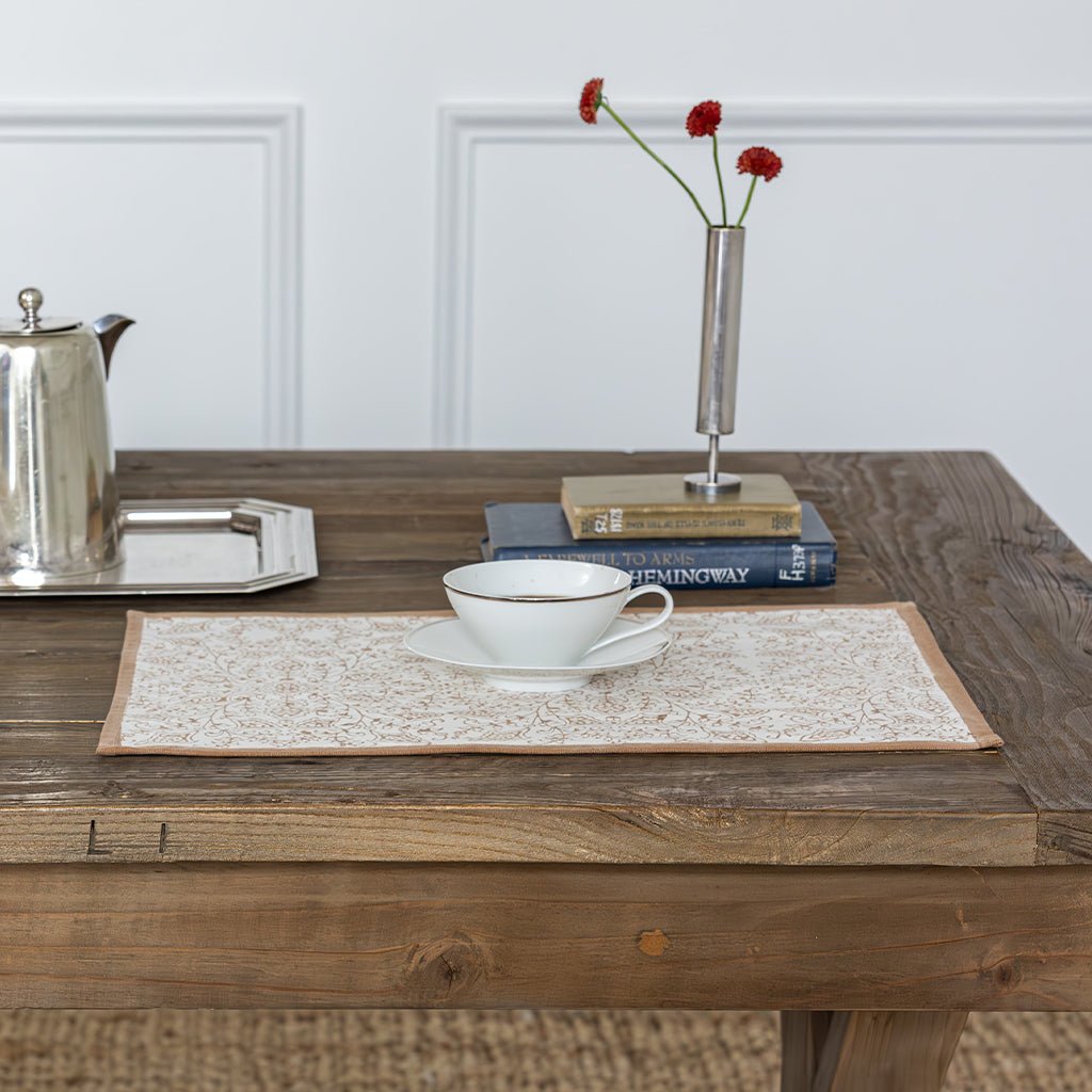 India Hicks Home King's Lace Dark Sand Placemat | Set of 4 - Pomegranate