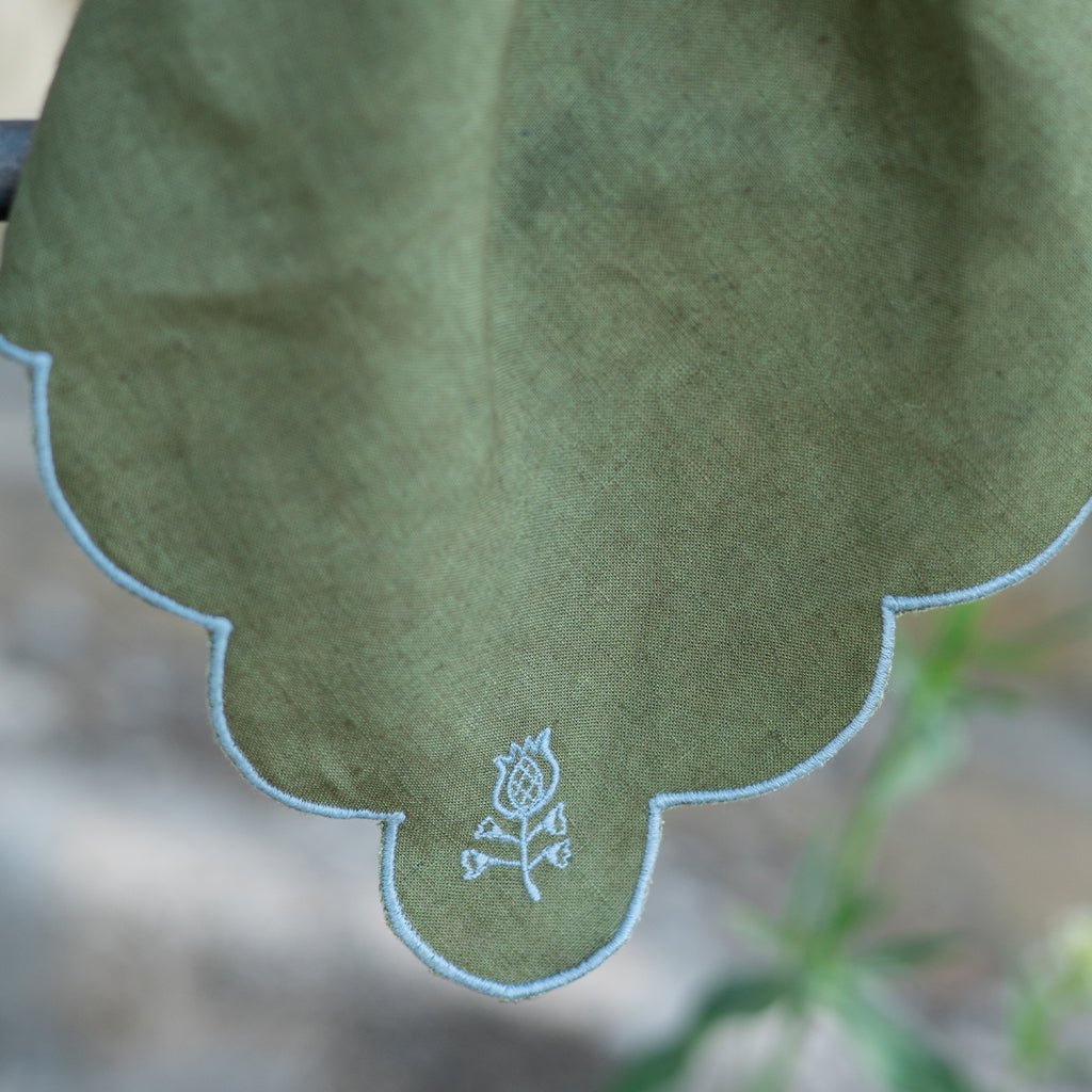 Scalloped Buti Olive & Sky Napkin | Set of 4 - Pomegranate