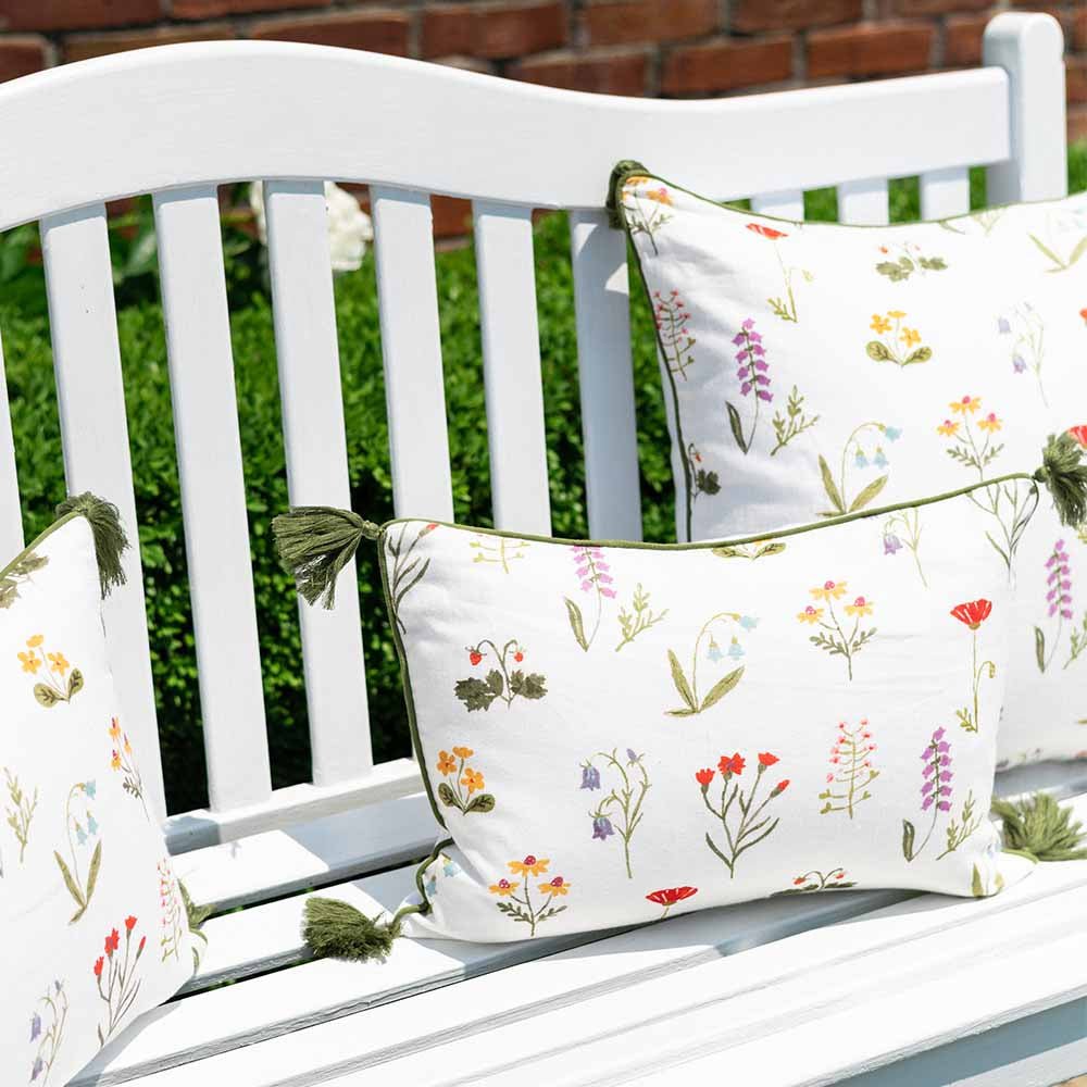 Botanical Garden pillow cover on outdoor bench. 