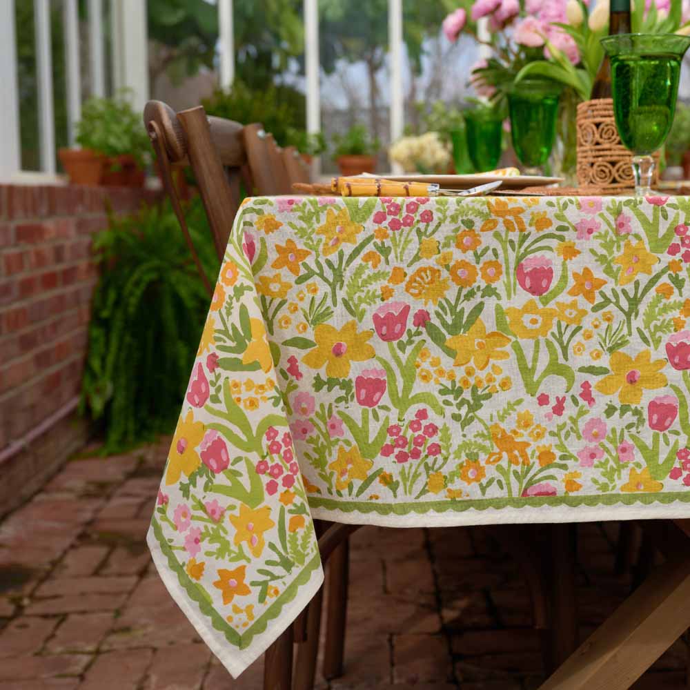 70s Flower Tablecloth