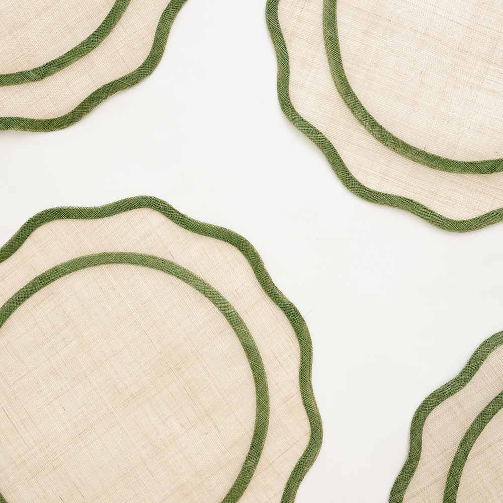 Green Scalloped Rice Paper Placemat | Set of 4