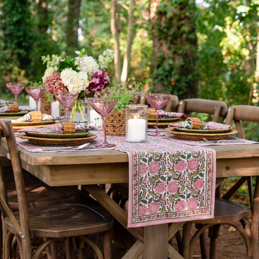 outdoor table with bohemian floral moss & mauve table runner
