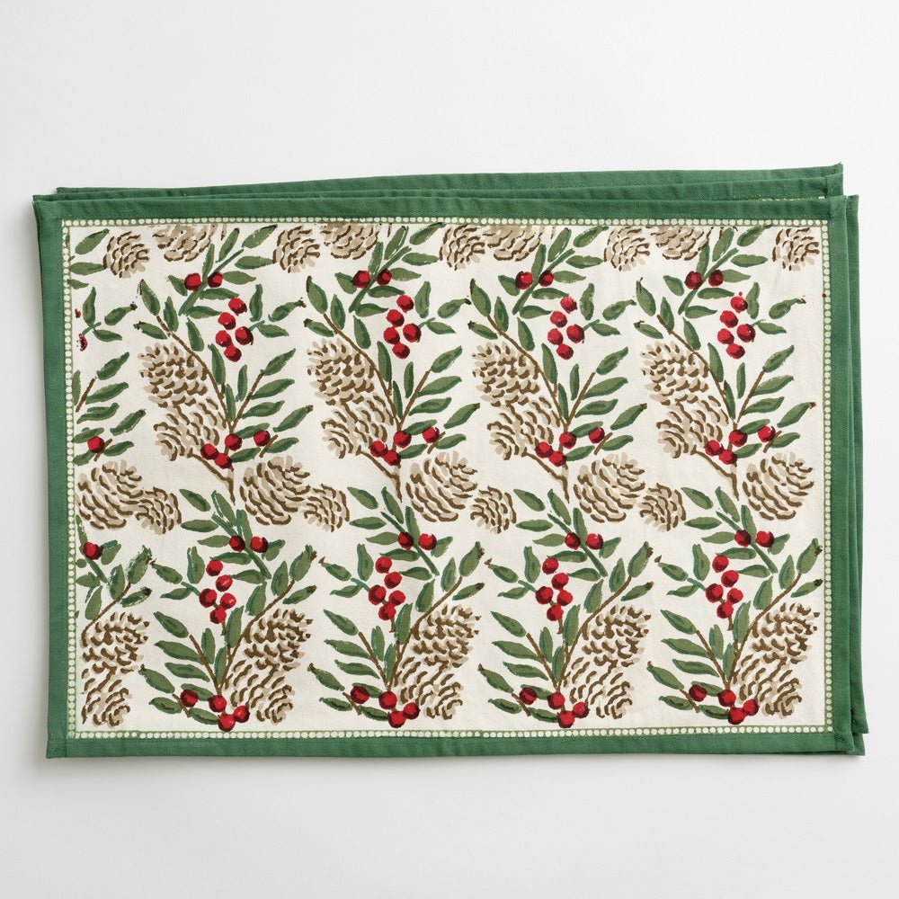 Placemats with with Christmas Garland Print Green Florals &amp; Berries and Pinecones