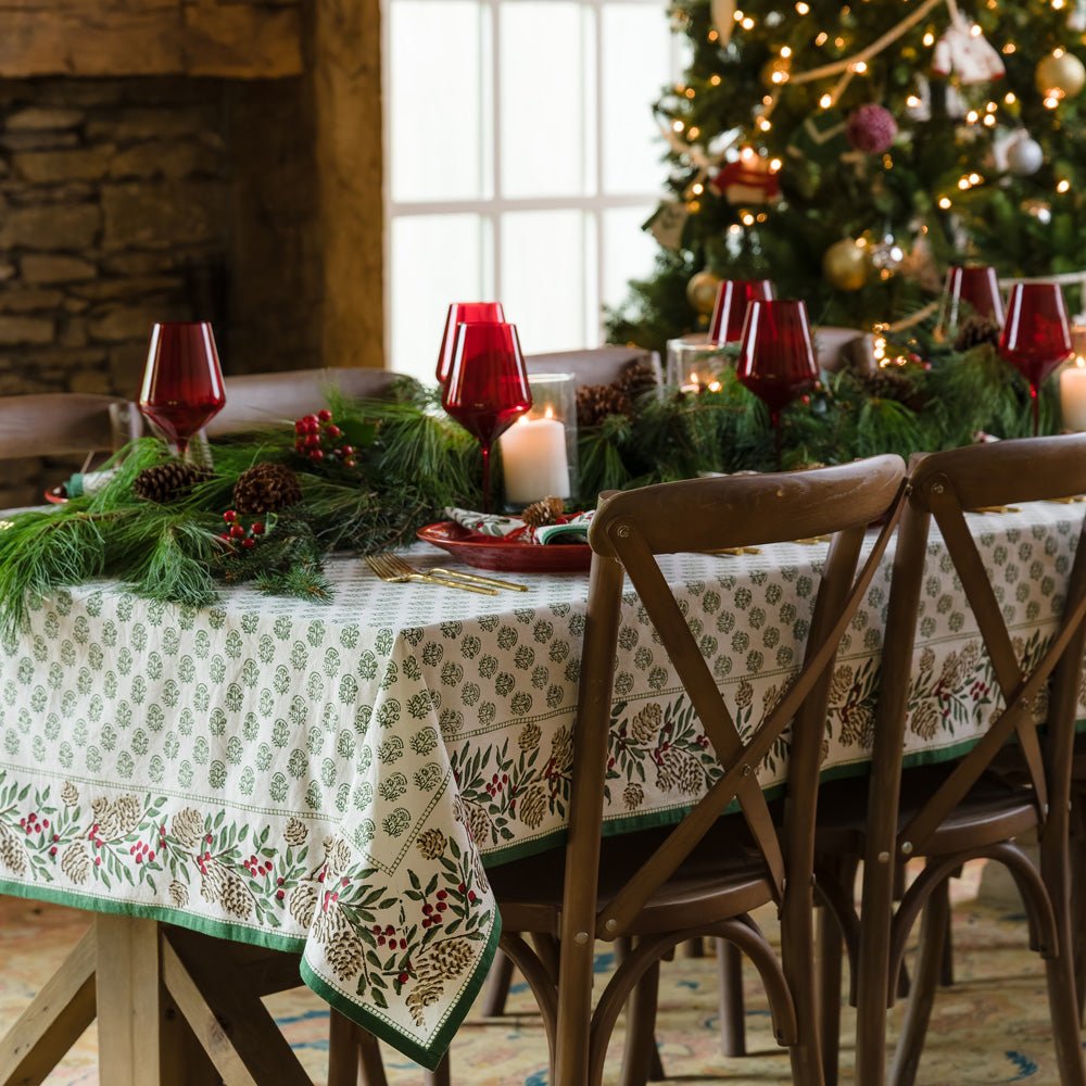 Tablecloth with Christmas Garland Print Green Florals &amp; Berries and Pinecones