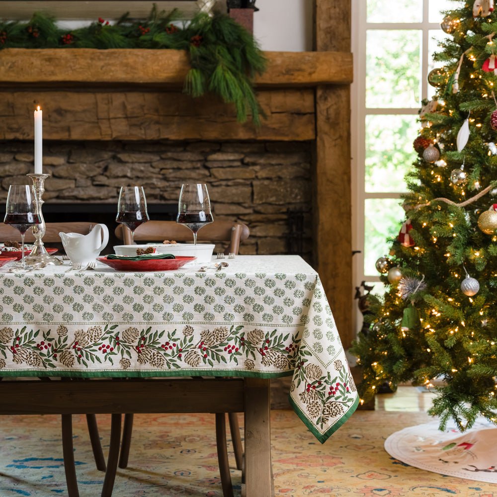 Tablecloth with Christmas Garland Print Green Florals &amp; Berries and Pinecones