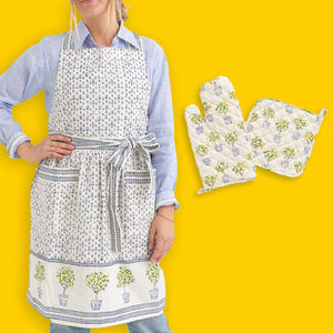 Apron's and Oven Mitts - Who Knew – SewBatik